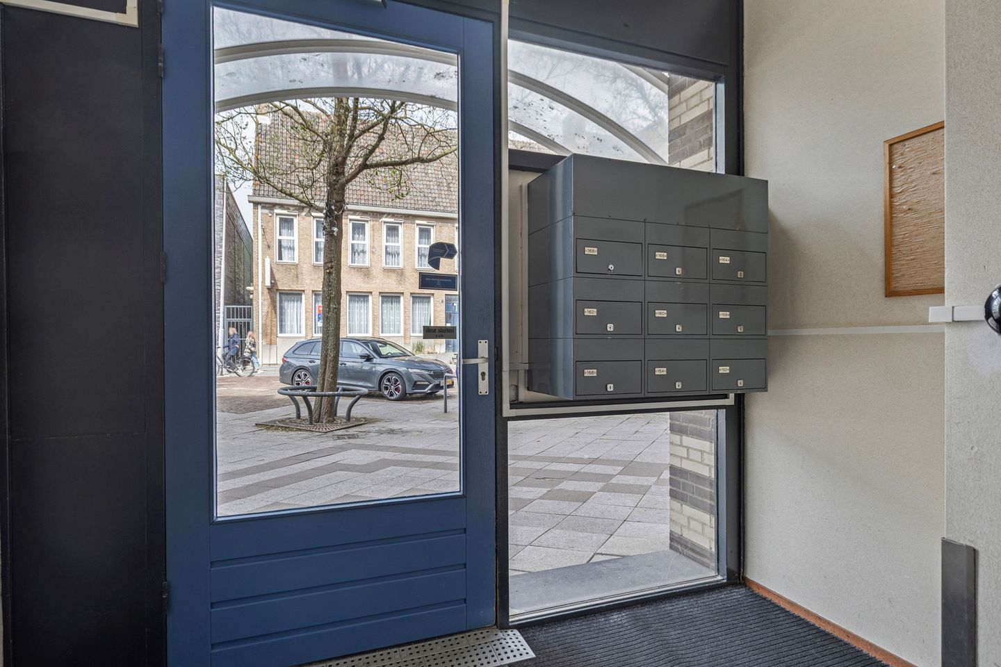 Foto 5 van Coosje Buskenstraat 152