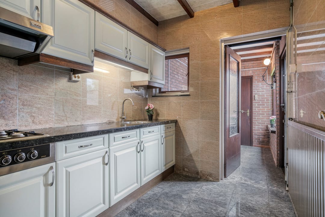 Photo 13 of Dahliastraat 15