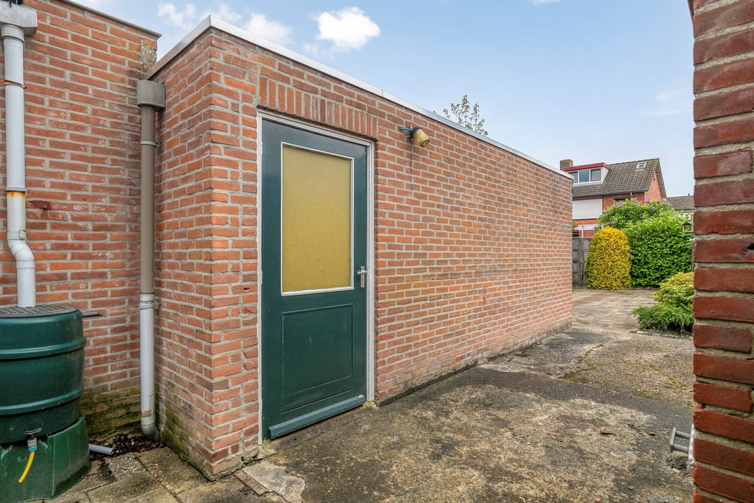 Photo 28 of Dahliastraat 15