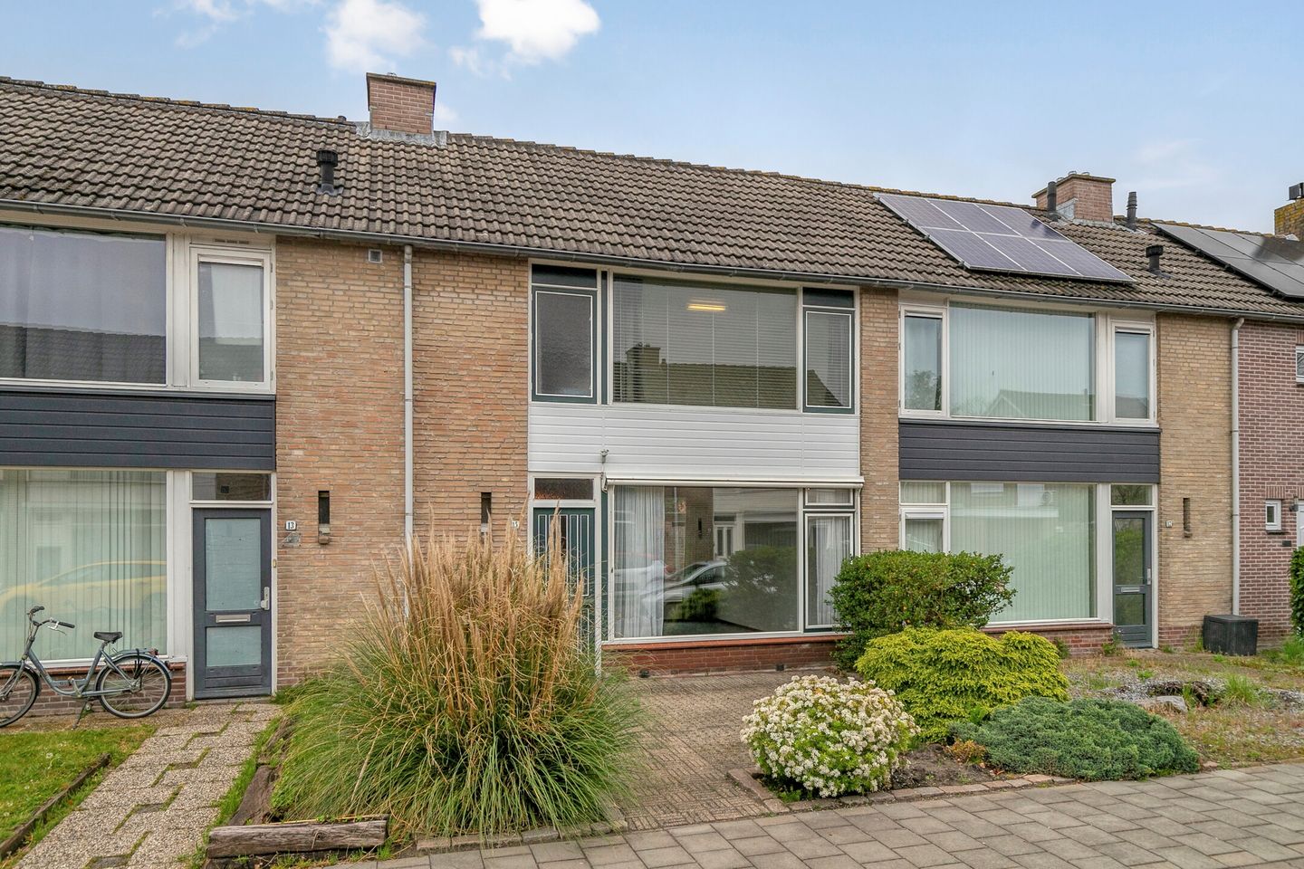 Photo 35 of Dahliastraat 15