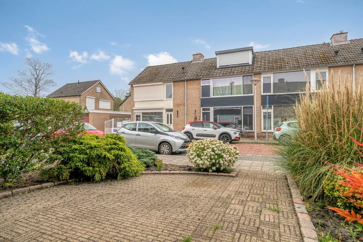 Foto 36 van Dahliastraat 15