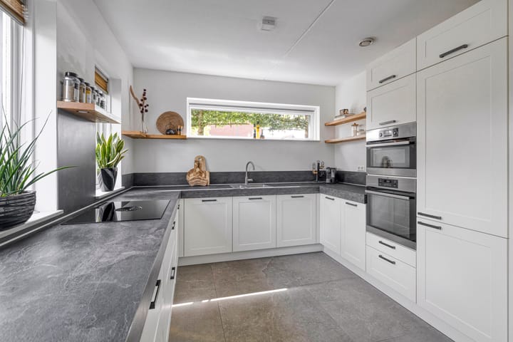 Foto 4 van Faraostraat 20