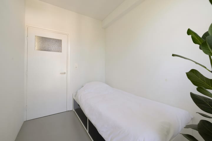 Foto 15 van Middenweg 99-3