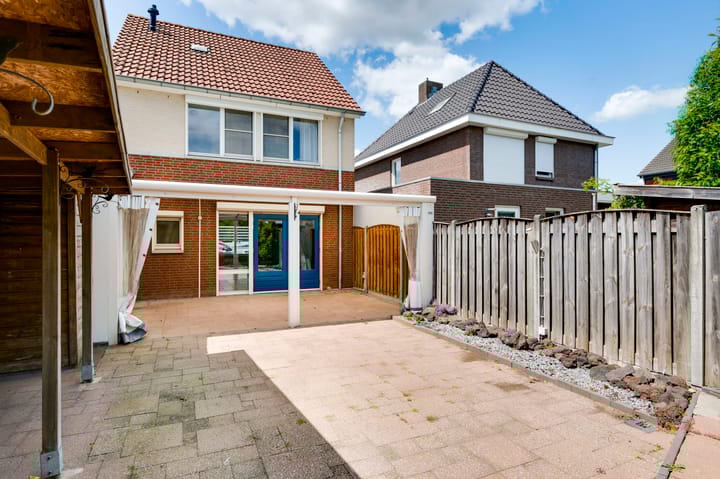 Foto 28 van De Oever 5