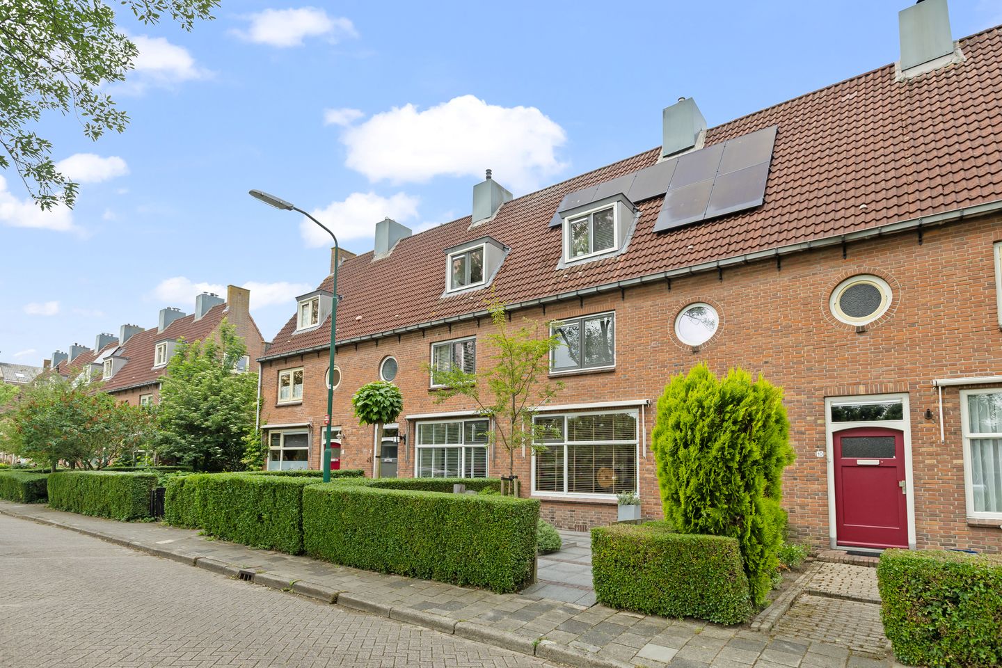 Foto 10 van Vrouw Baertestraat 9