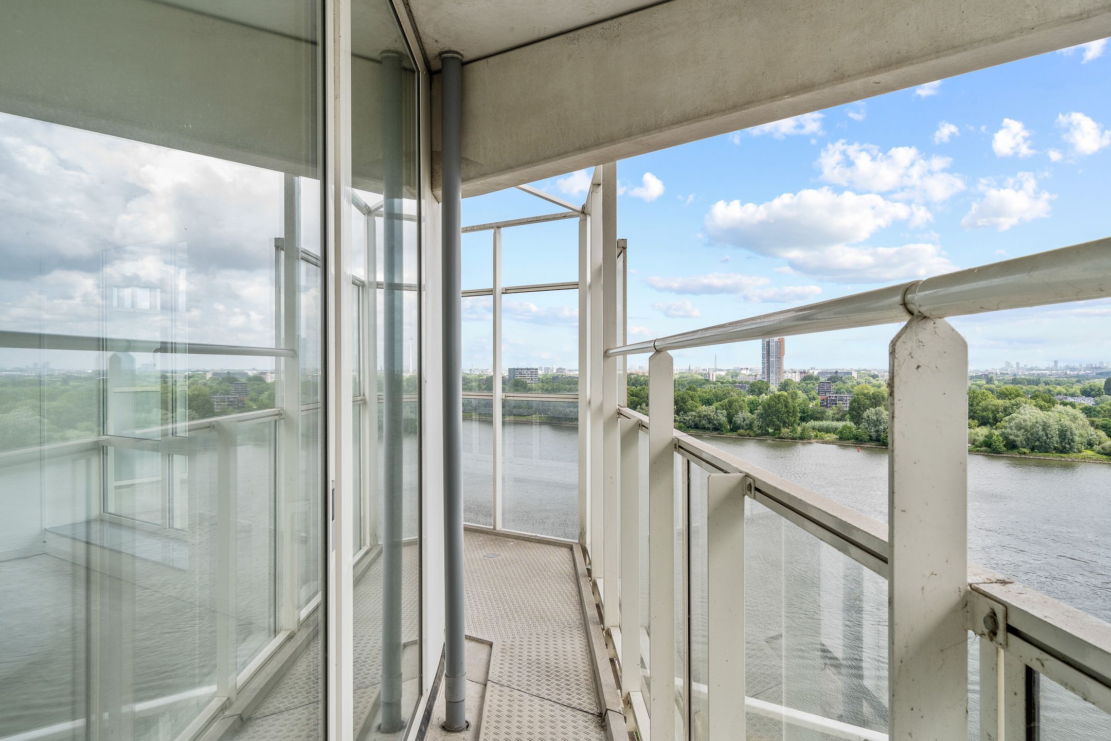 Photo 39 of Hongerlandsedijk 754