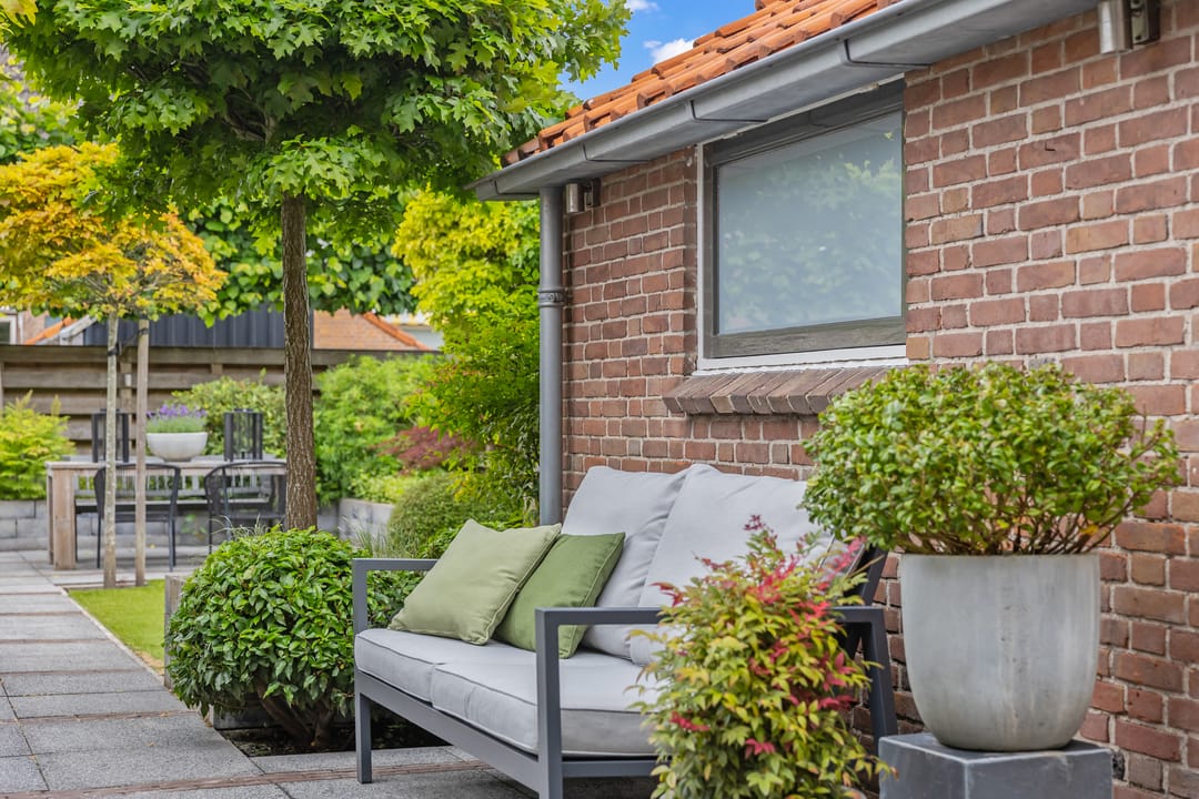 Foto 46 van Vrouw Baertestraat 9