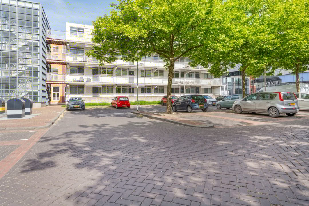 Foto 1 van Damstraat 6