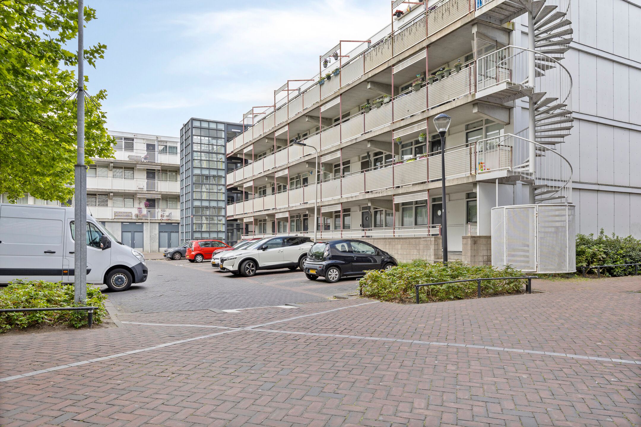 Foto 24 van Damstraat 6