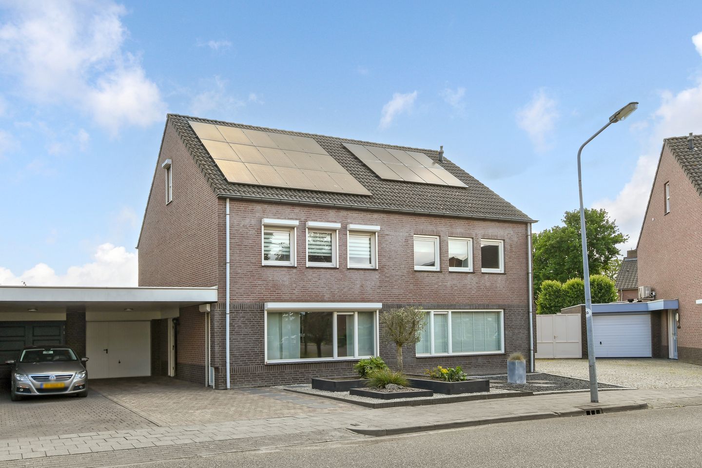 Foto 4 van Veldbloemstraat 23