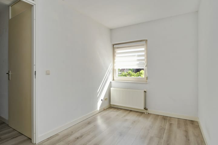 Foto 14 van Veldbloemstraat 23