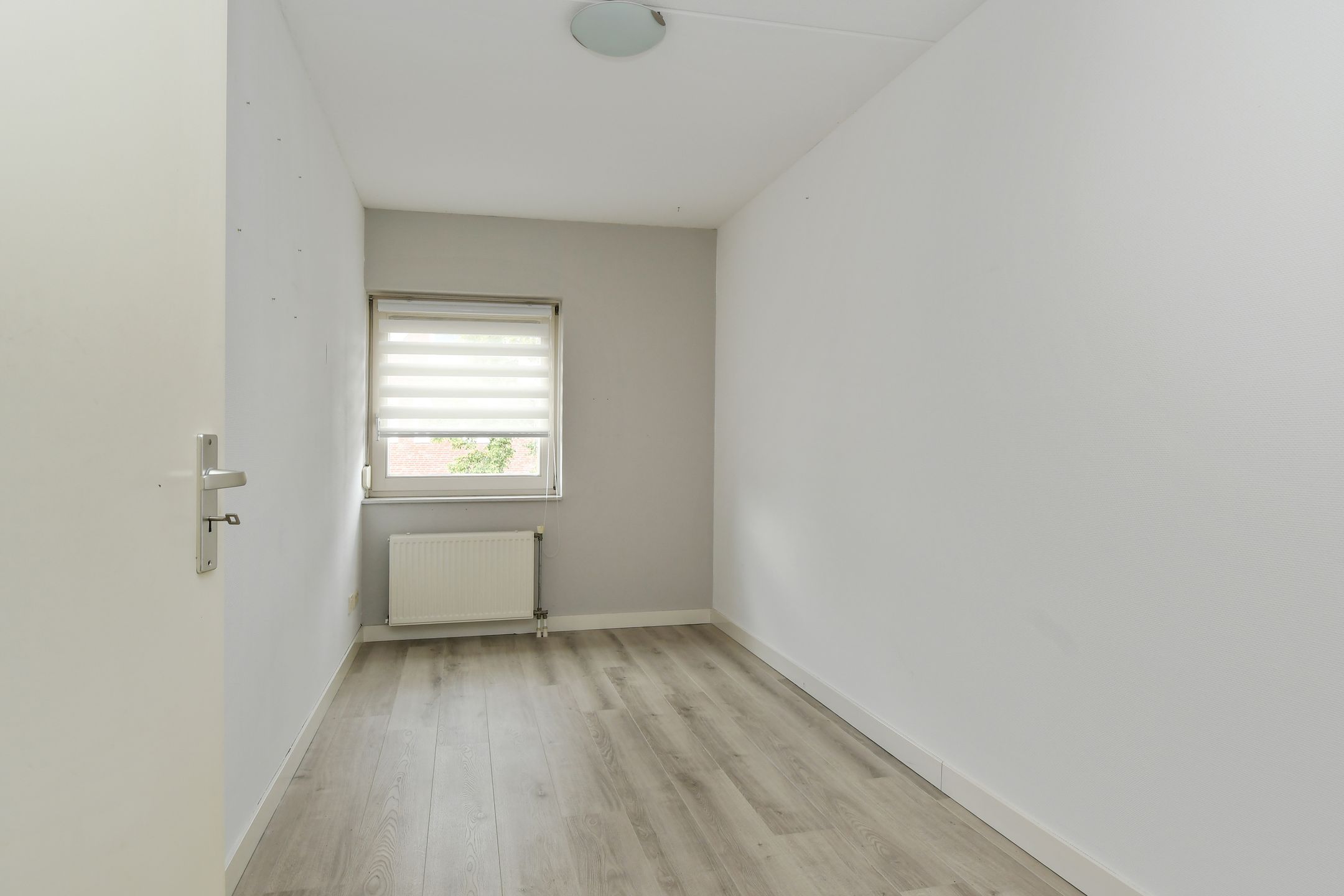 Foto 15 van Veldbloemstraat 23