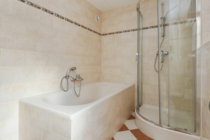 Foto 17 van Veldbloemstraat 23