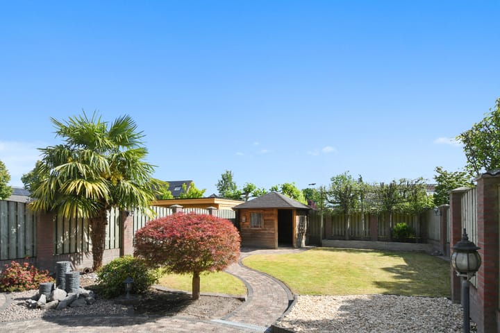 Foto 26 van Veldbloemstraat 23