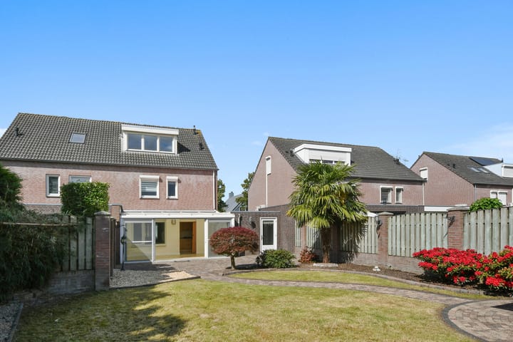 Foto 27 van Veldbloemstraat 23