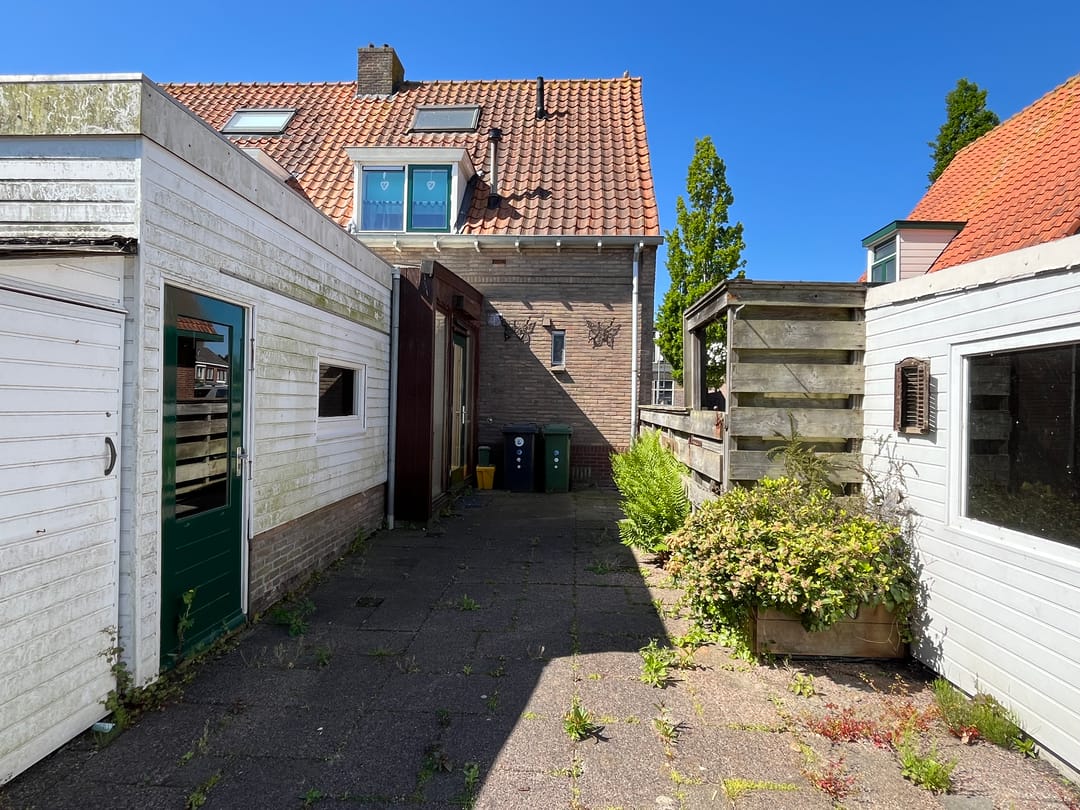 Foto 2 van Warderweg 6