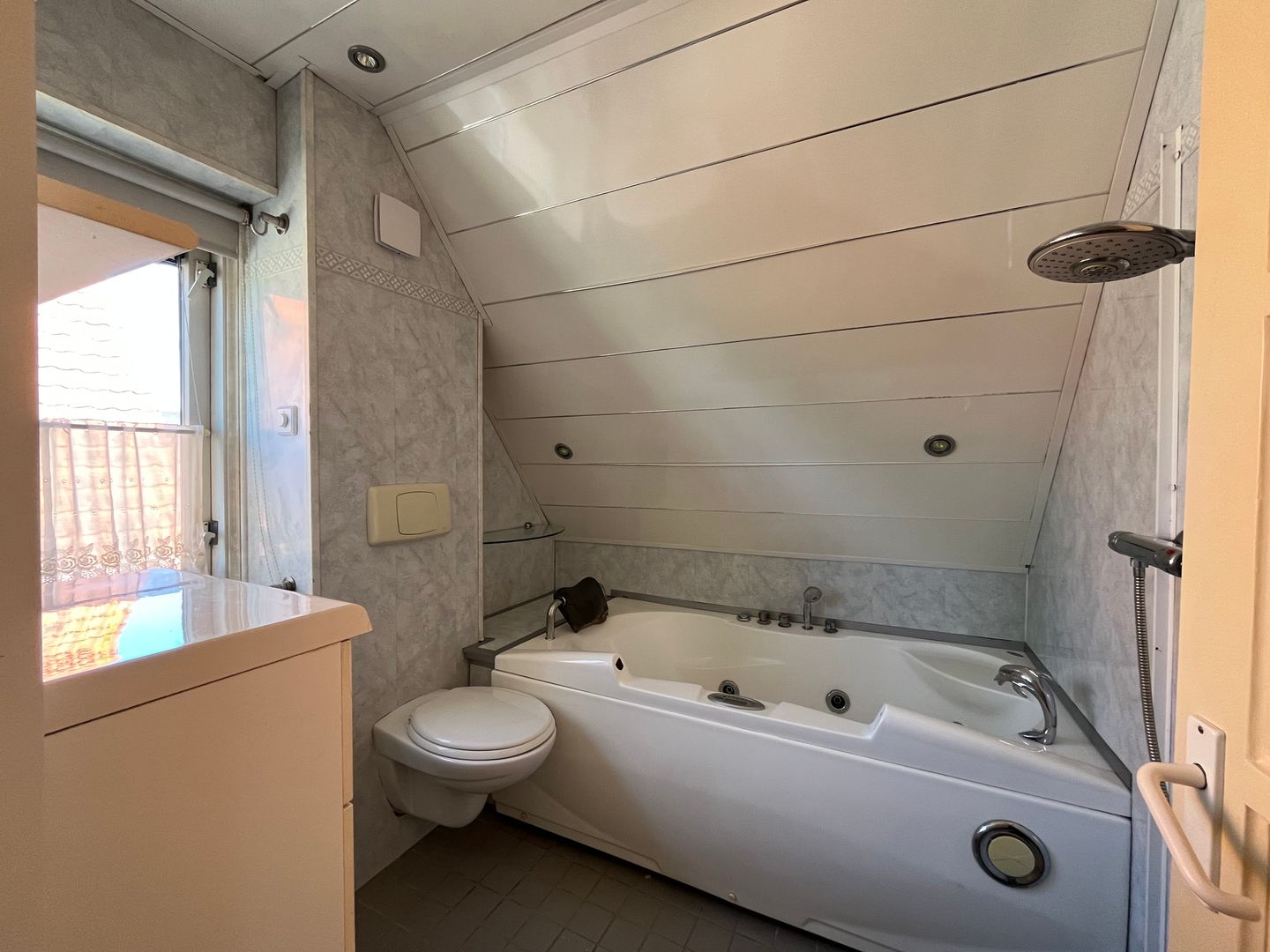 Foto 29 van Warderweg 6