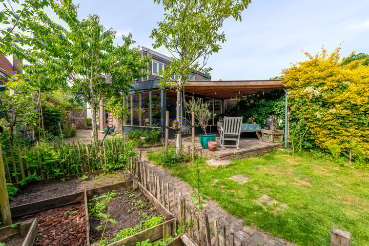 Foto 32 van Oosterstraat 11