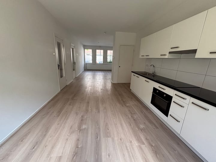 Foto 3 van Roompotstraat 18-H