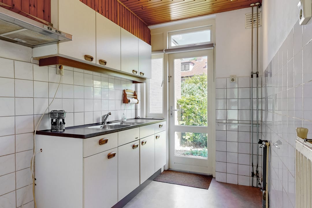 Photo 11 of Meidoornstraat 30