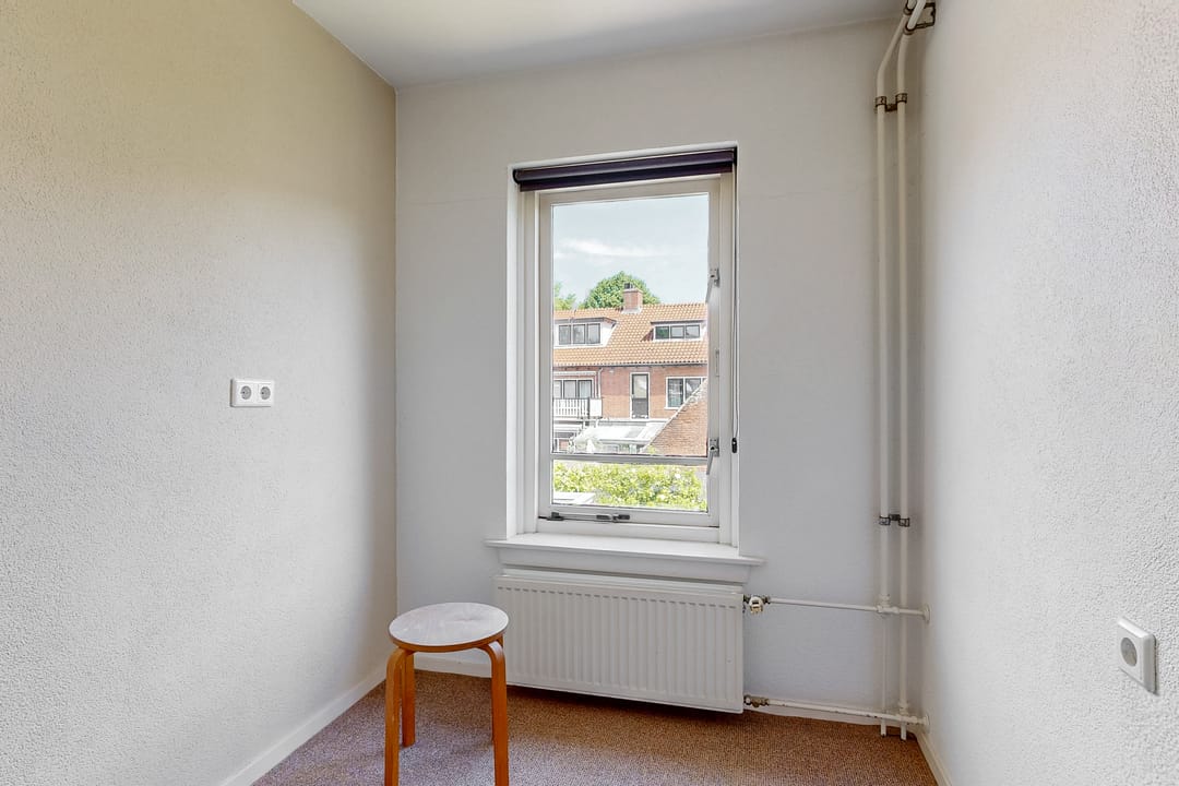 Photo 17 of Meidoornstraat 30