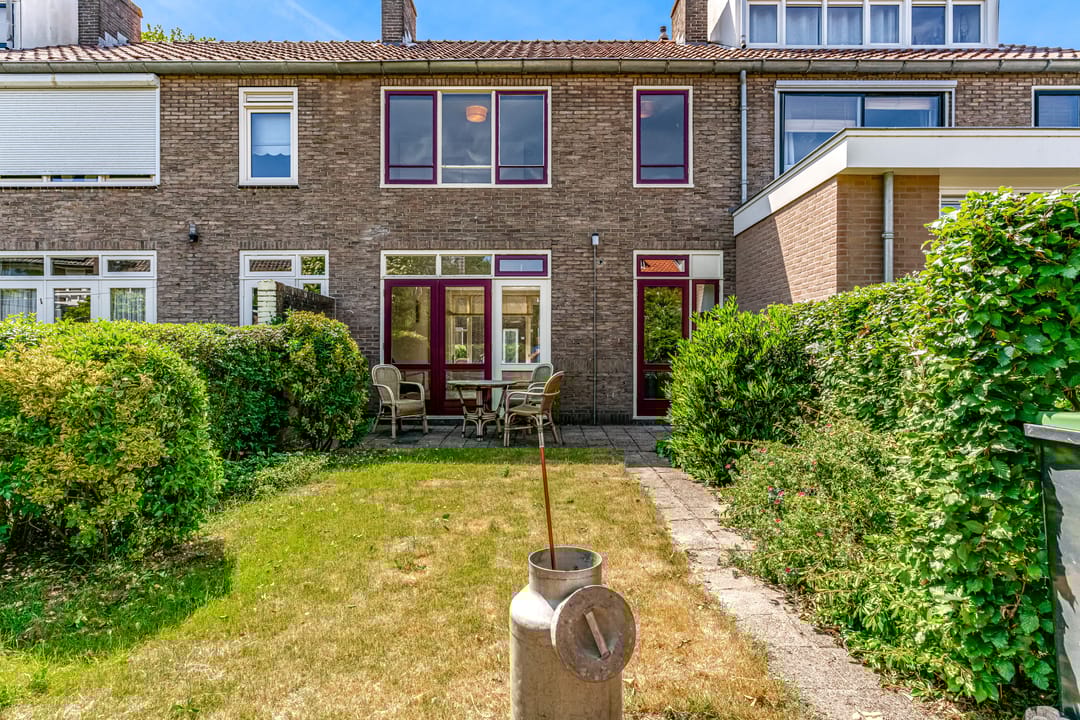 Photo 23 of Meidoornstraat 30