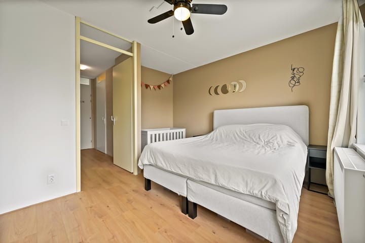 Foto 41 van Glenn Millerstraat 22