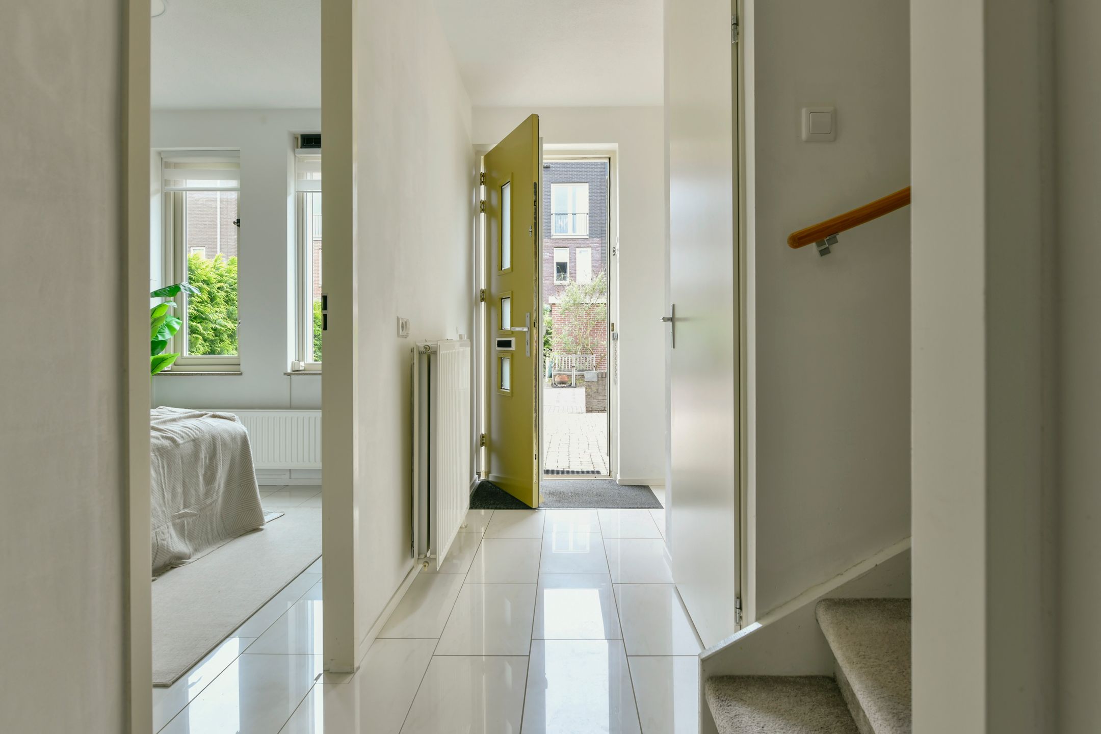 Foto 3 van Edward Masseystraat 10