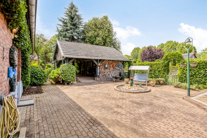 Foto 42 van Dr.Biermansstraat 24