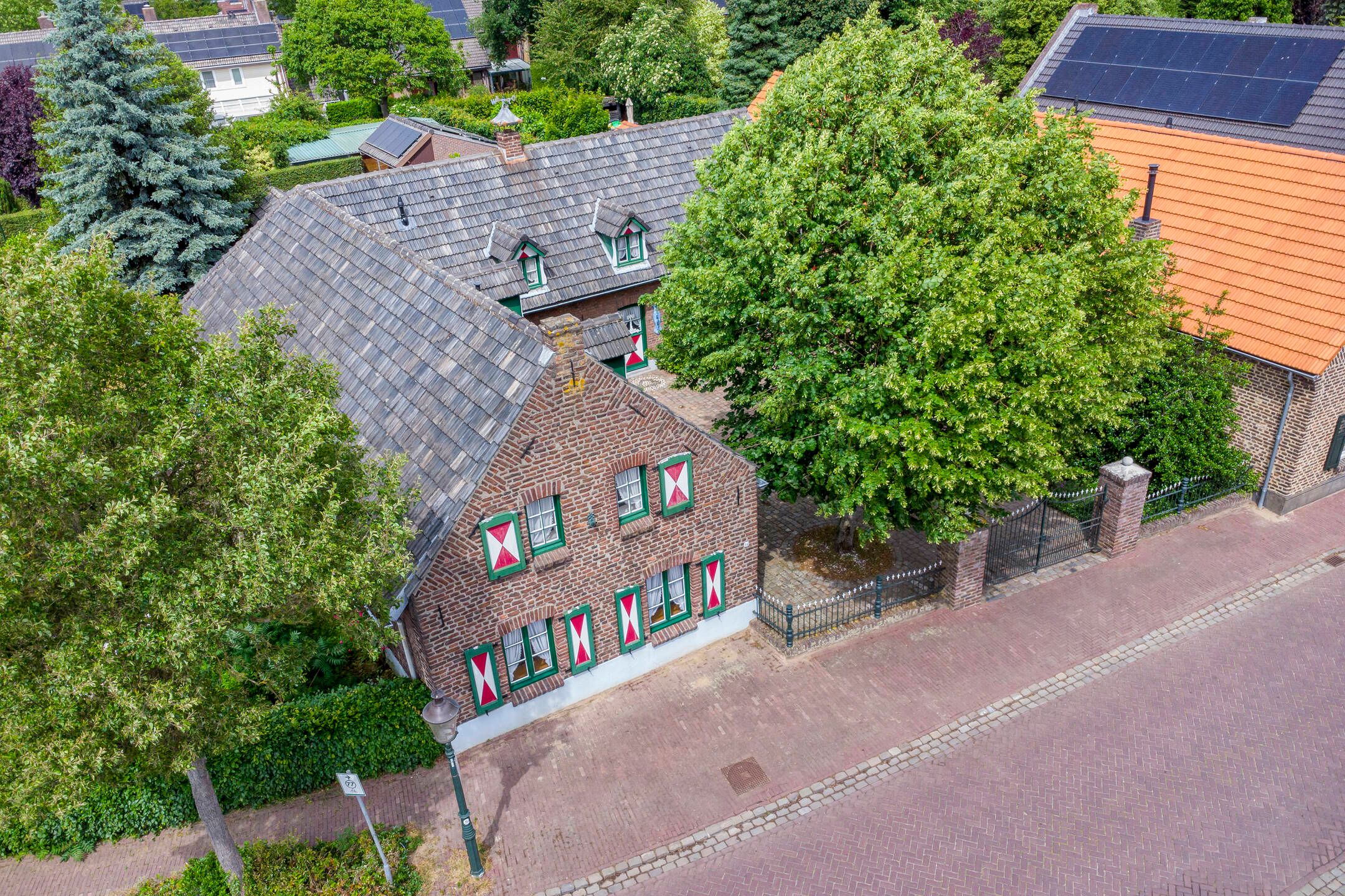 Foto 51 van Dr.Biermansstraat 24