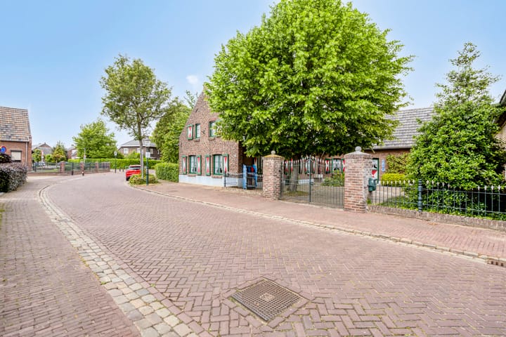 Foto 57 van Dr.Biermansstraat 24