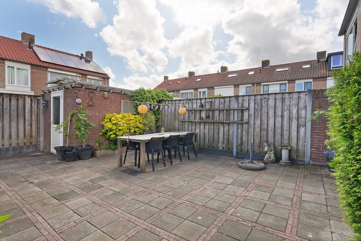 Photo 29 of Henri Dunantstraat 21