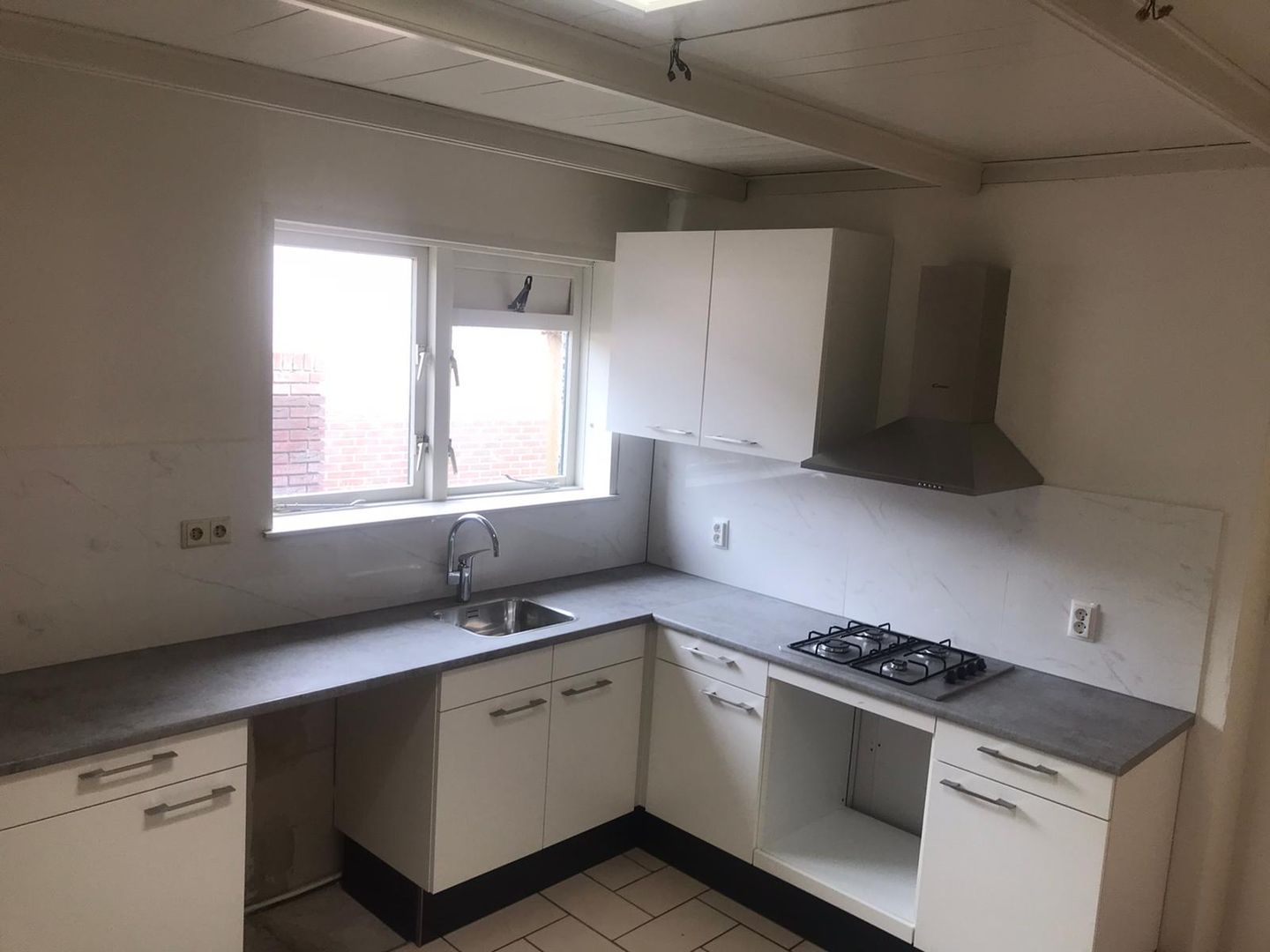 Foto 5 van Drouwenerkade 5