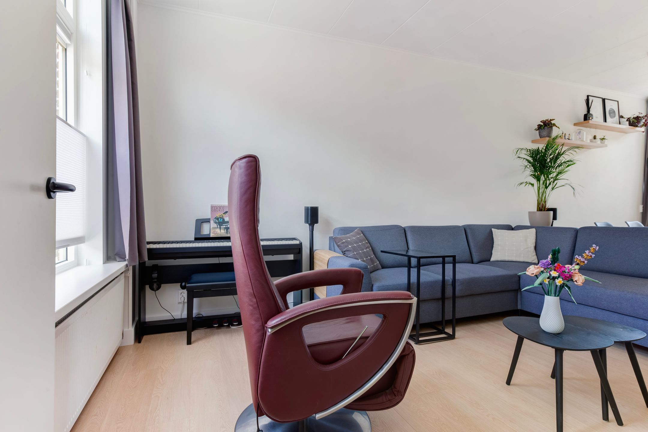 Photo 9 of Graaf van Bloisstraat 58