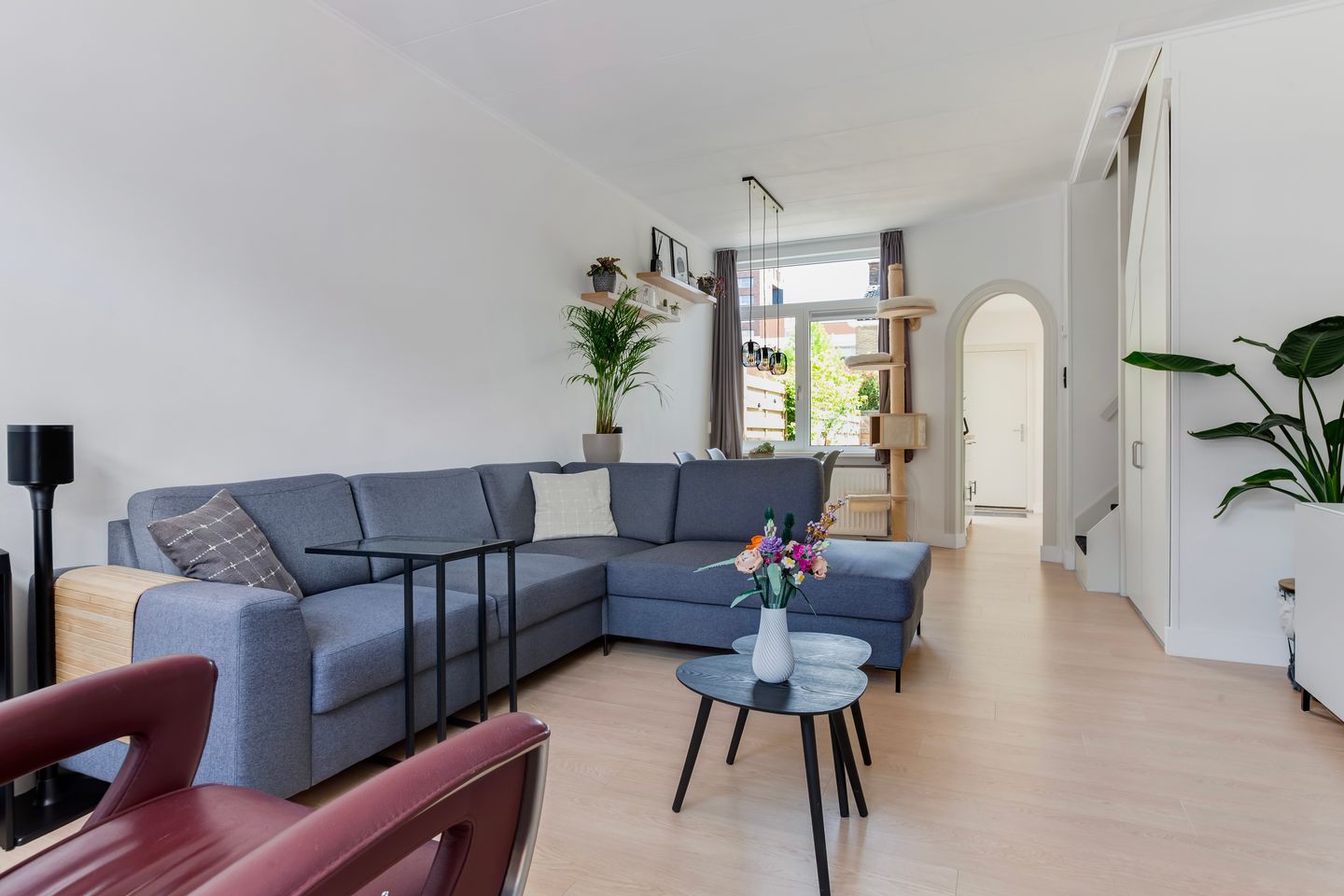 Photo 10 of Graaf van Bloisstraat 58