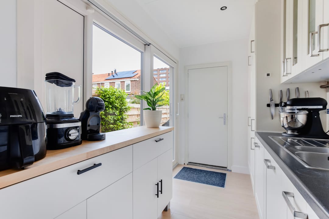 Photo 17 of Graaf van Bloisstraat 58