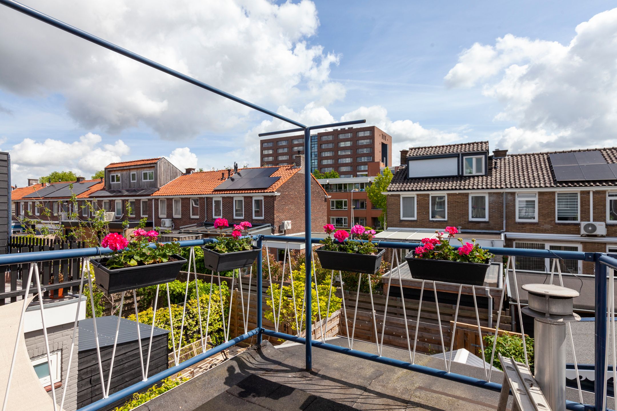 Photo 33 of Graaf van Bloisstraat 58