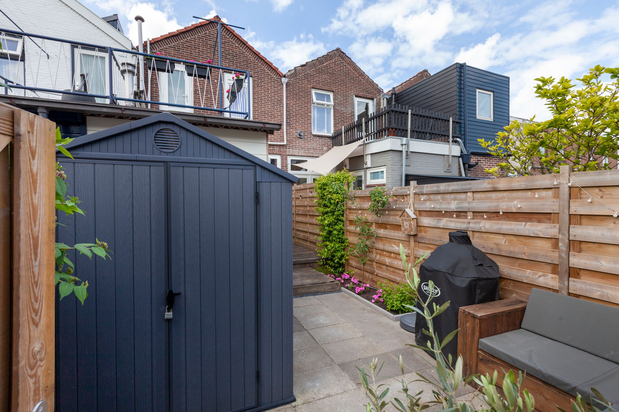 Photo 42 of Graaf van Bloisstraat 58