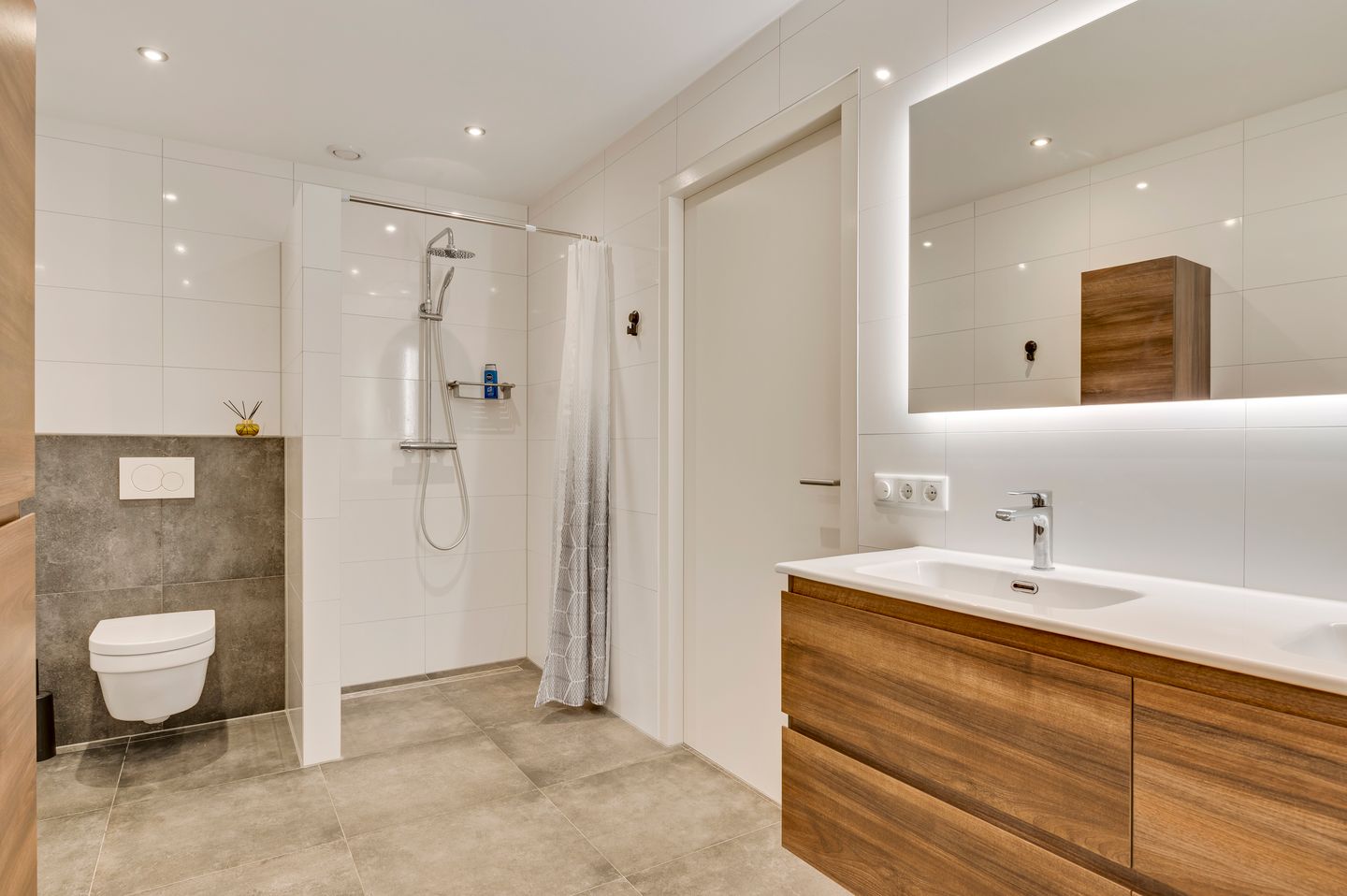 Photo 4 of Hoogstraat 18