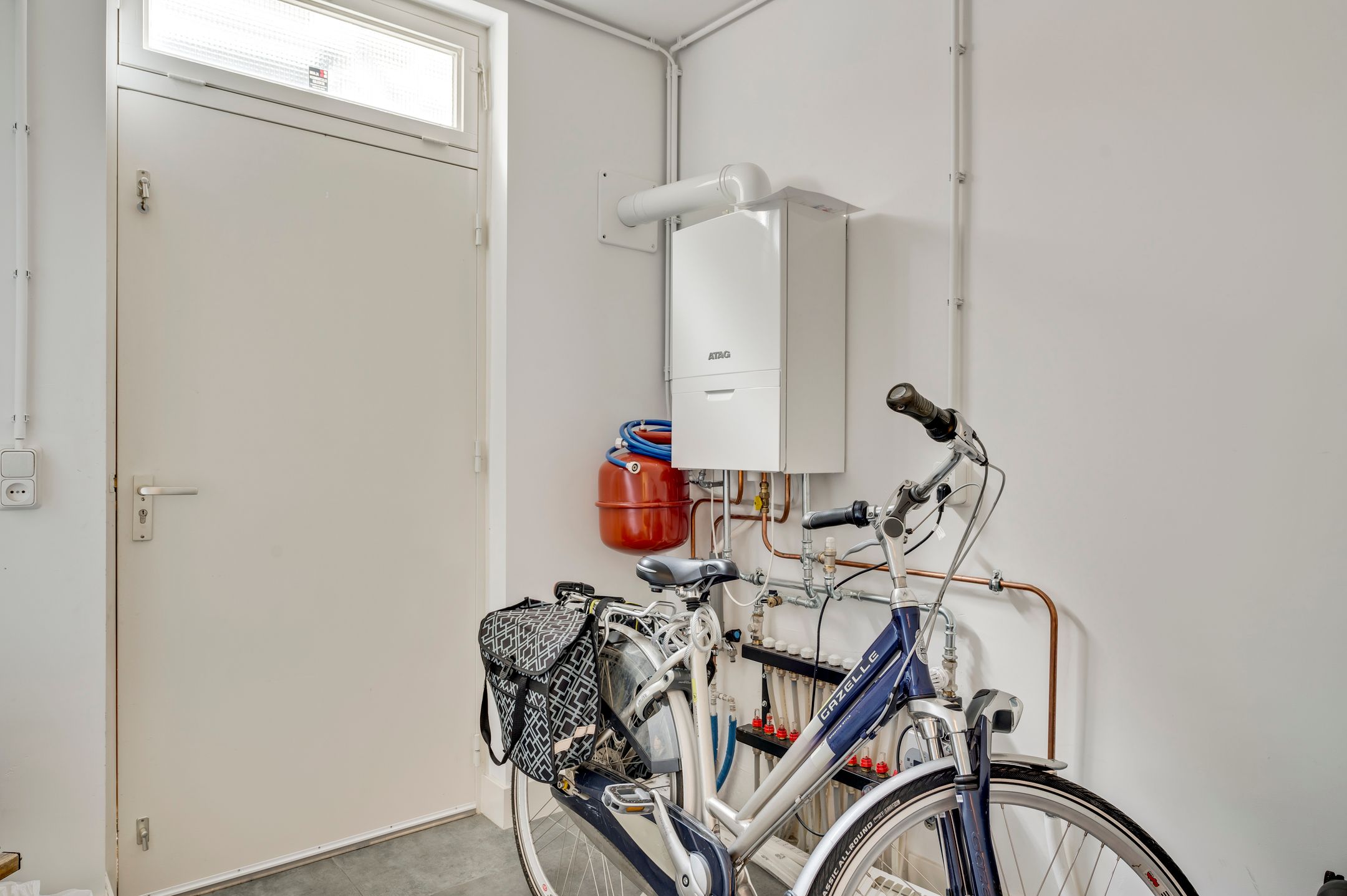 Photo 15 of Hoogstraat 18