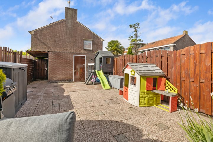 Foto 33 van Voorweg 14