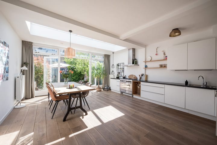 Foto 2 van Trompstraat 80