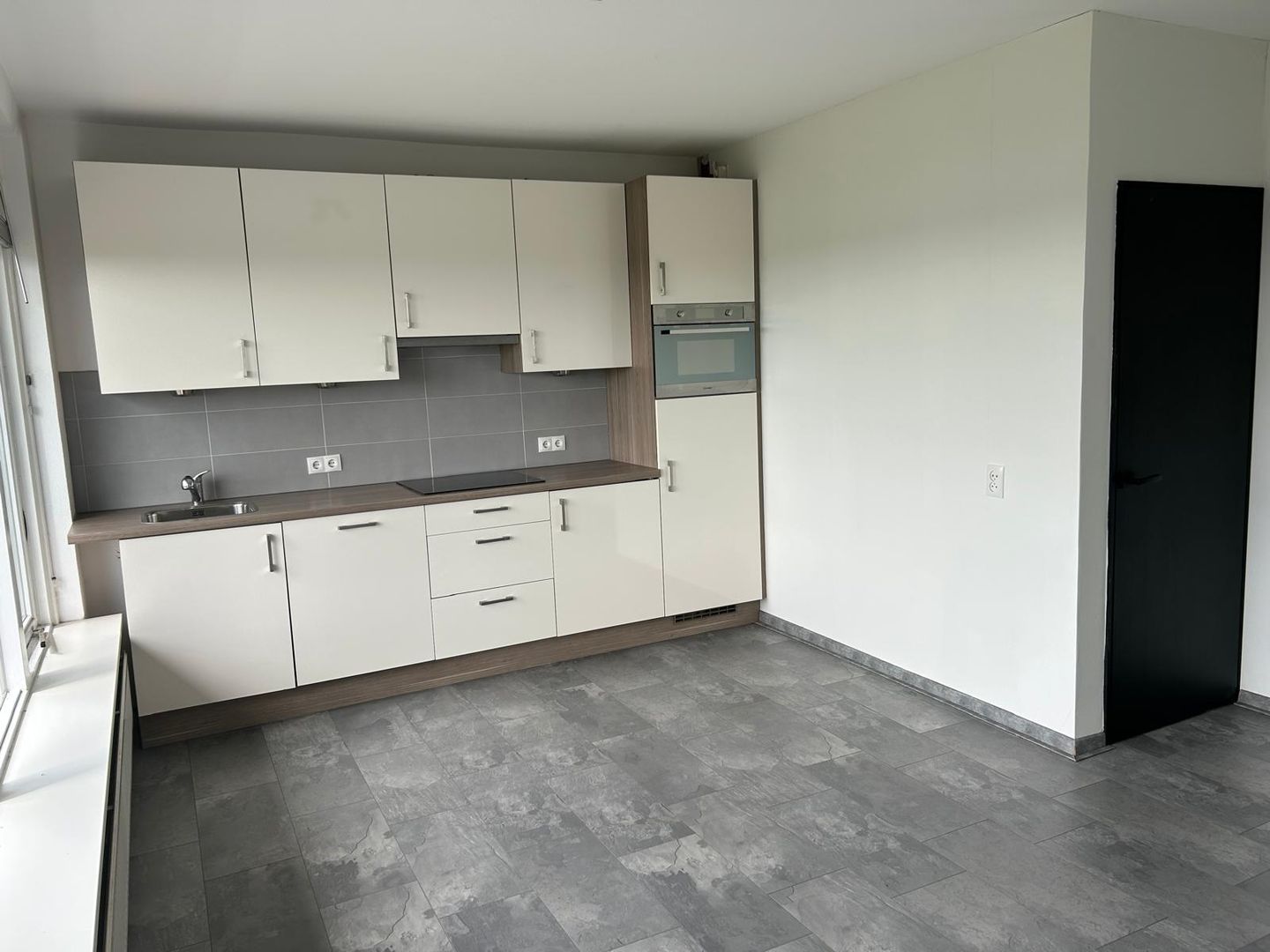 Foto 5 van Valeriusrondeel 310