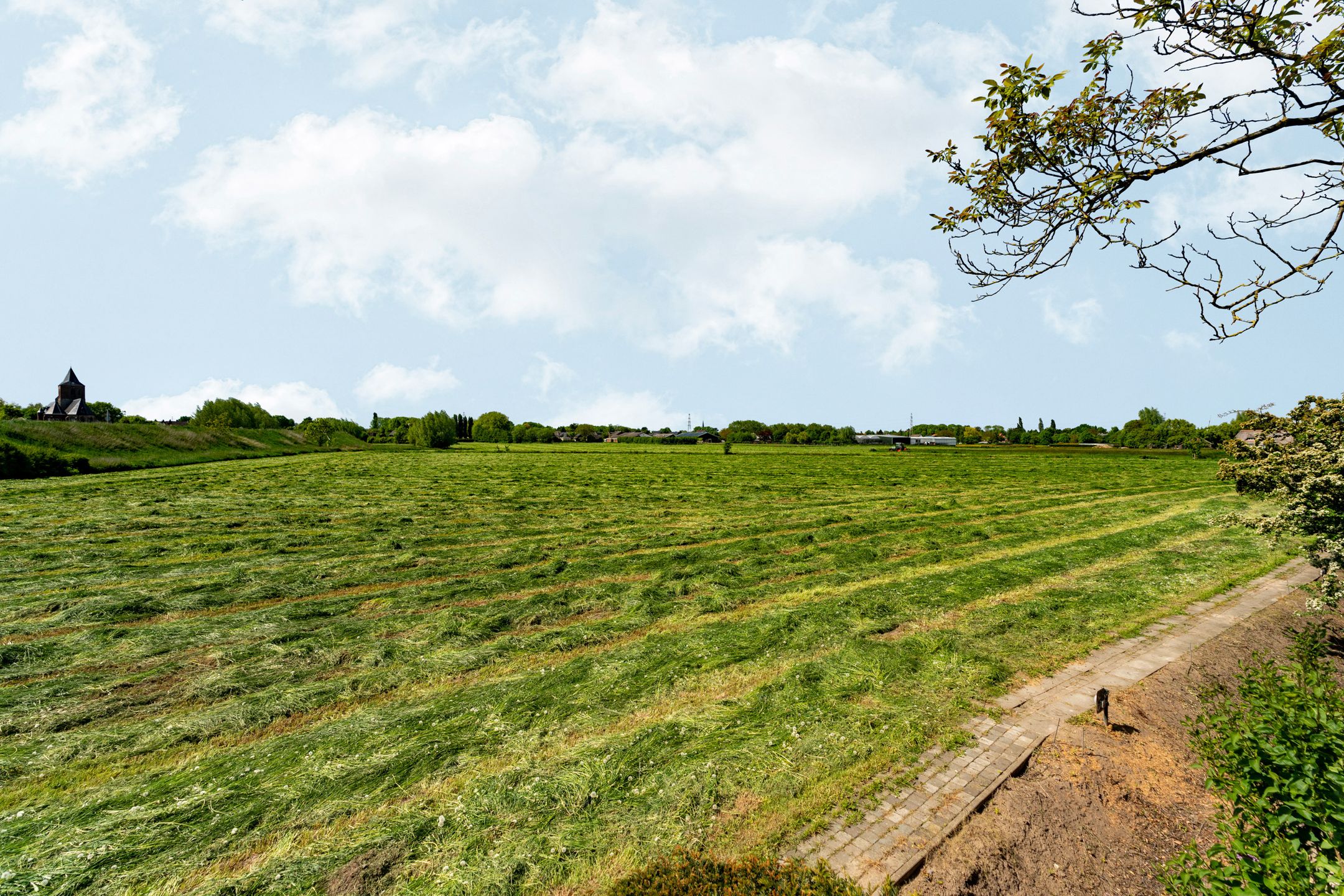 Photo 75 of Oud Zevenaarsedijk 1