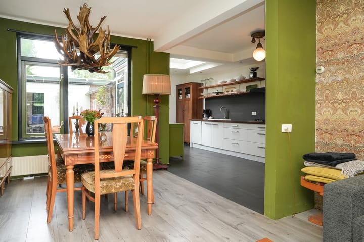 Foto 13 van Florastraat 72