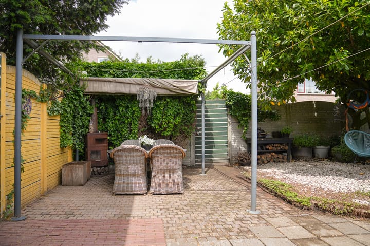 Foto 24 van Florastraat 72