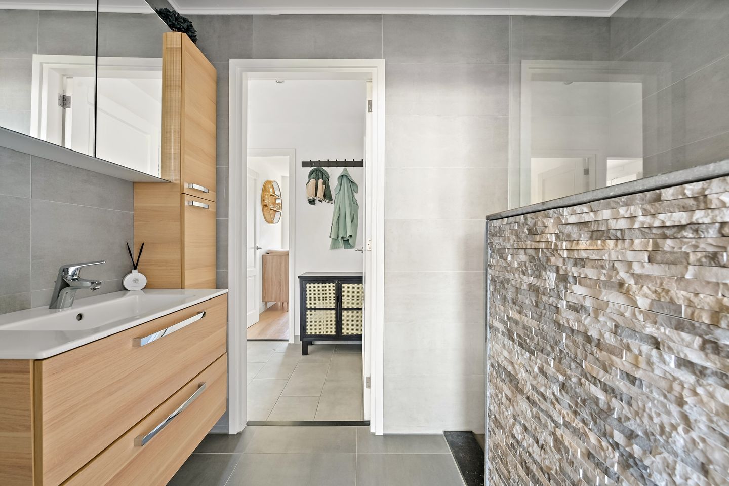 Foto 25 van van Leeuwenstraat 63