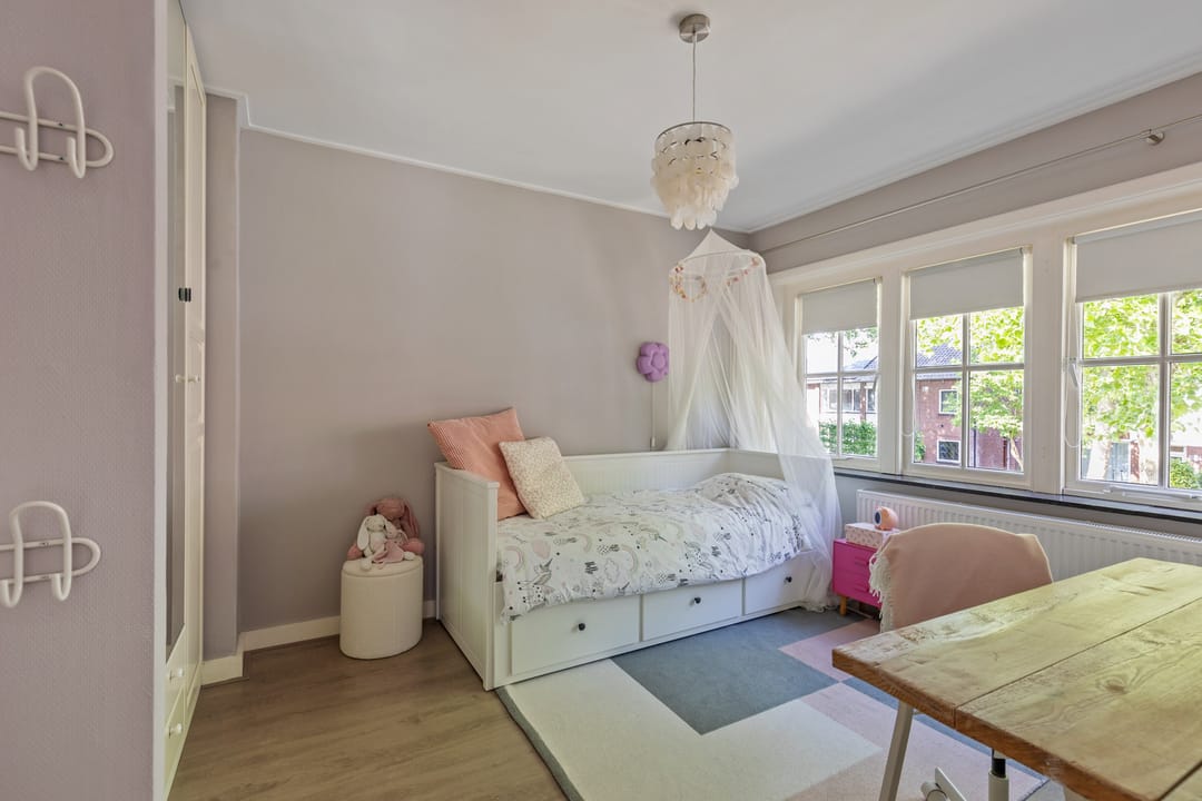 Foto 13 van Dorastraat 38