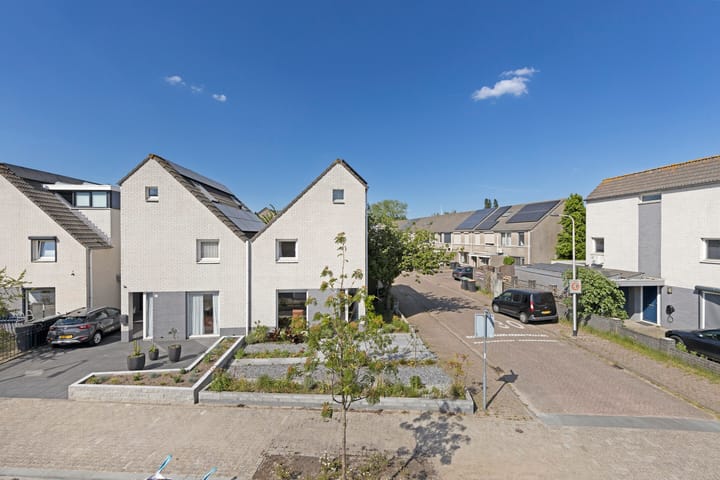 Photo 7 of Bijsterveldenlaan 63