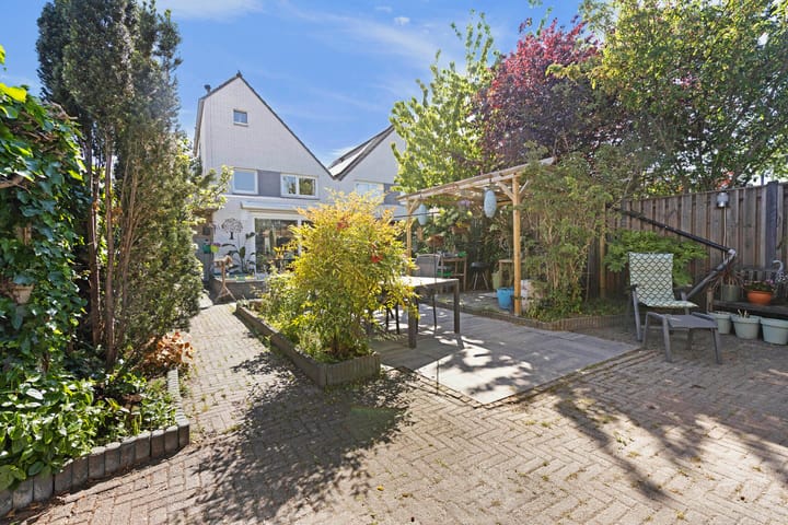 Photo 32 of Bijsterveldenlaan 63